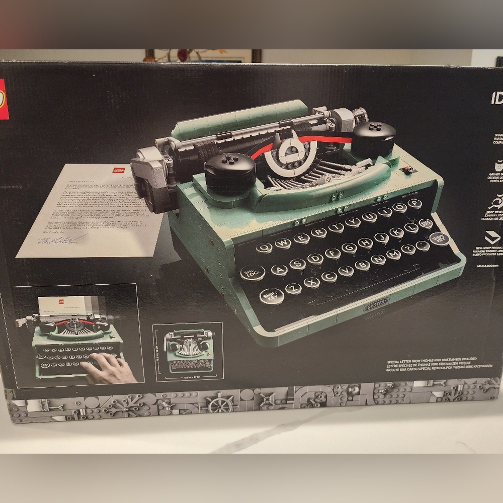 LEGO Typewriter Set 21327 Retired